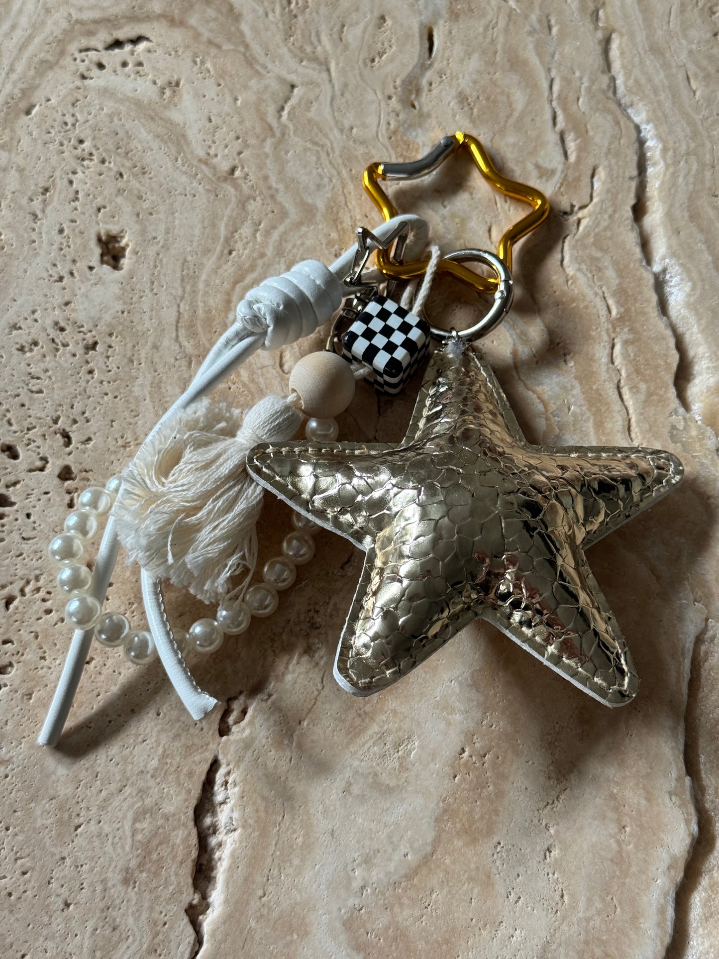 Charm Anhänger „Golden Star“