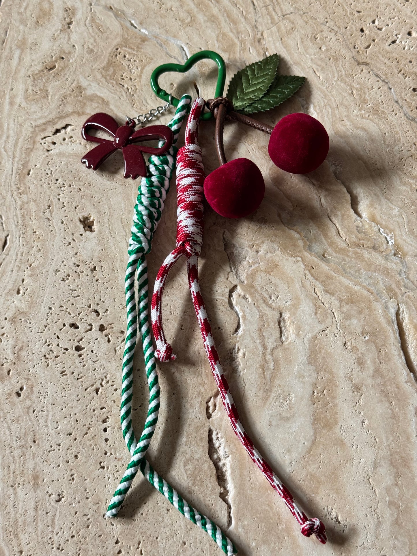 Charm Anhänger „Cherry Lady“
