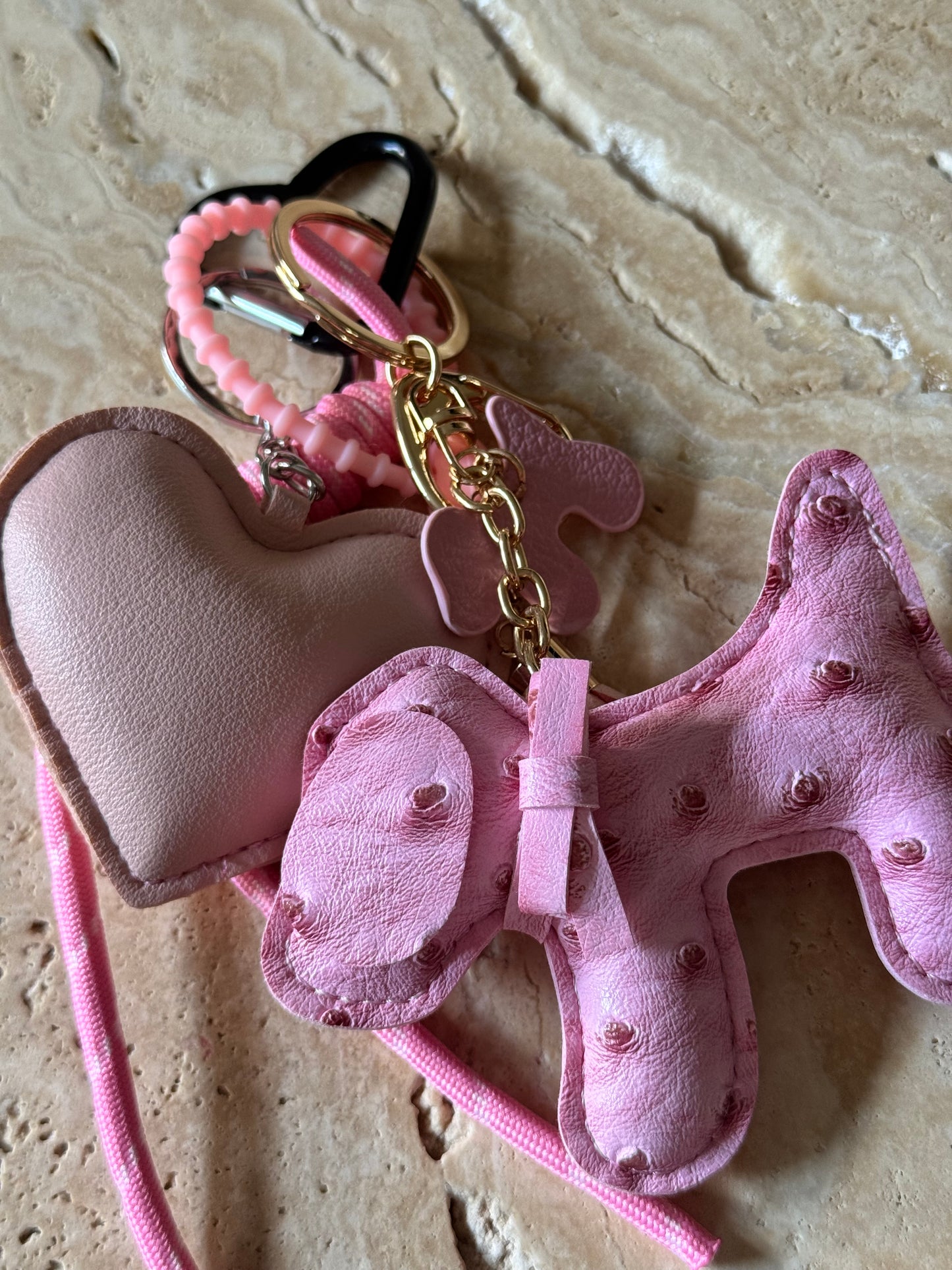 Charm Anhänger „Rose Dog“