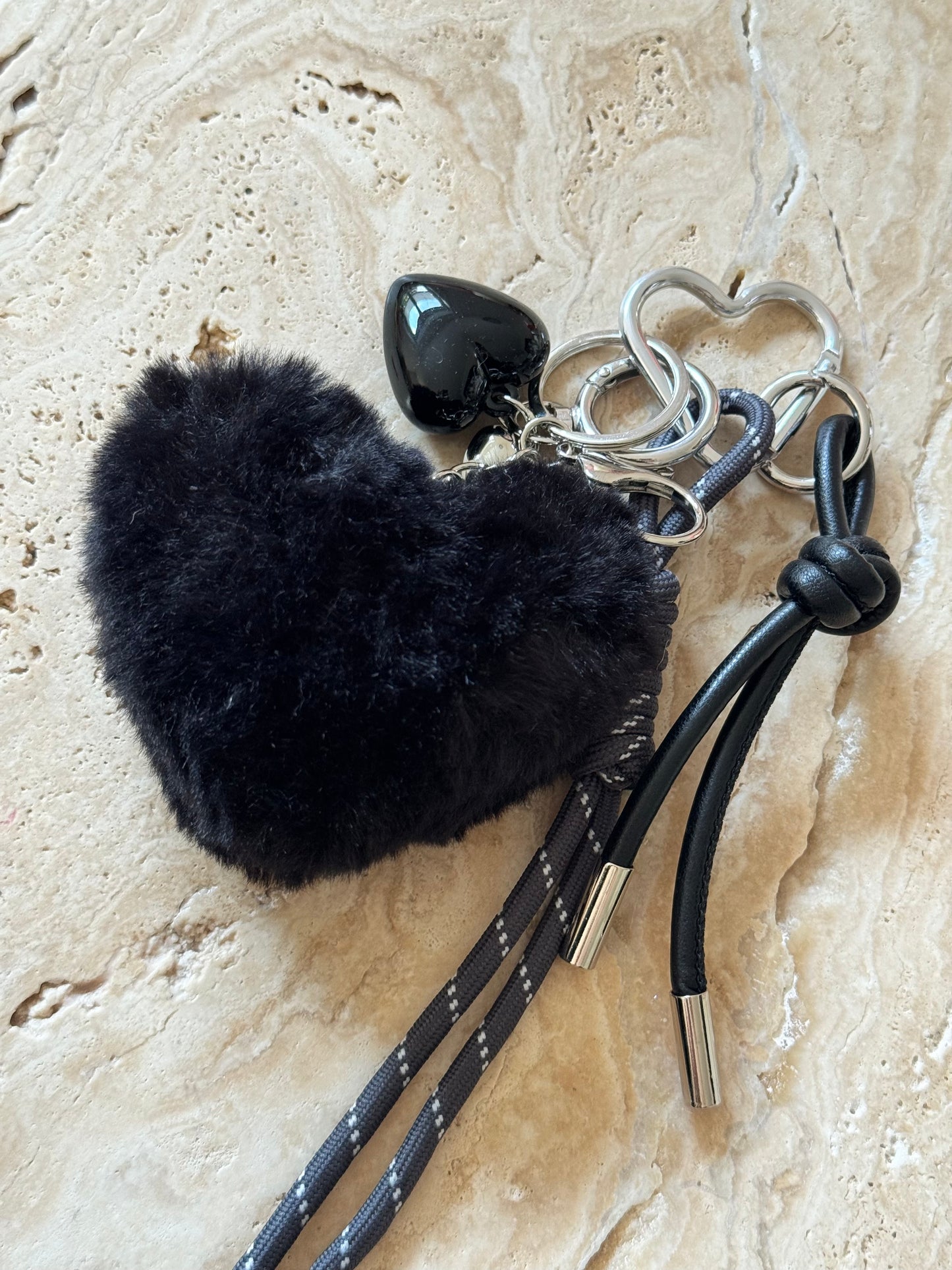 Charm Anhänger „Black Heart“