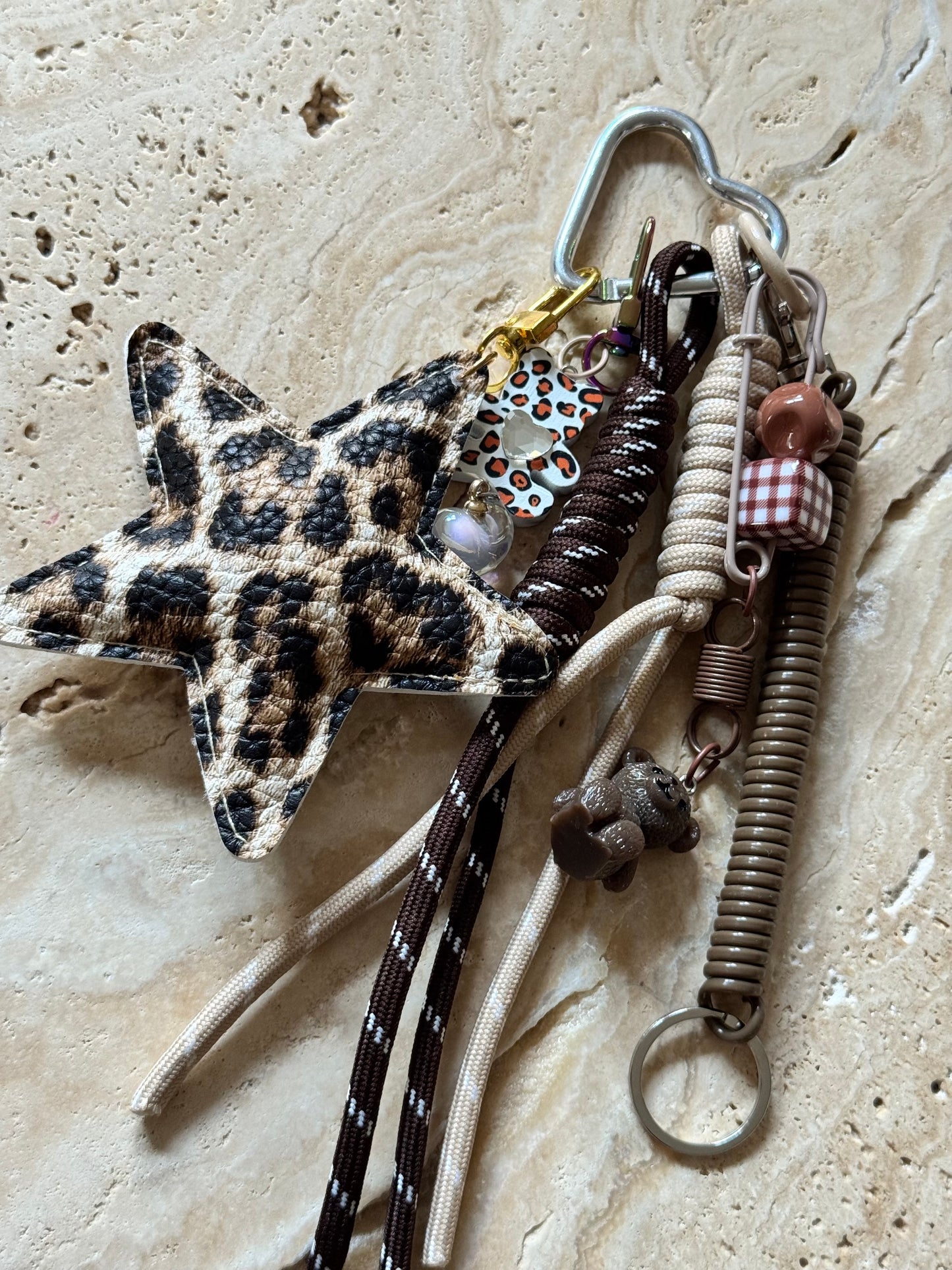 Charm Anhänger „Leo Lover“