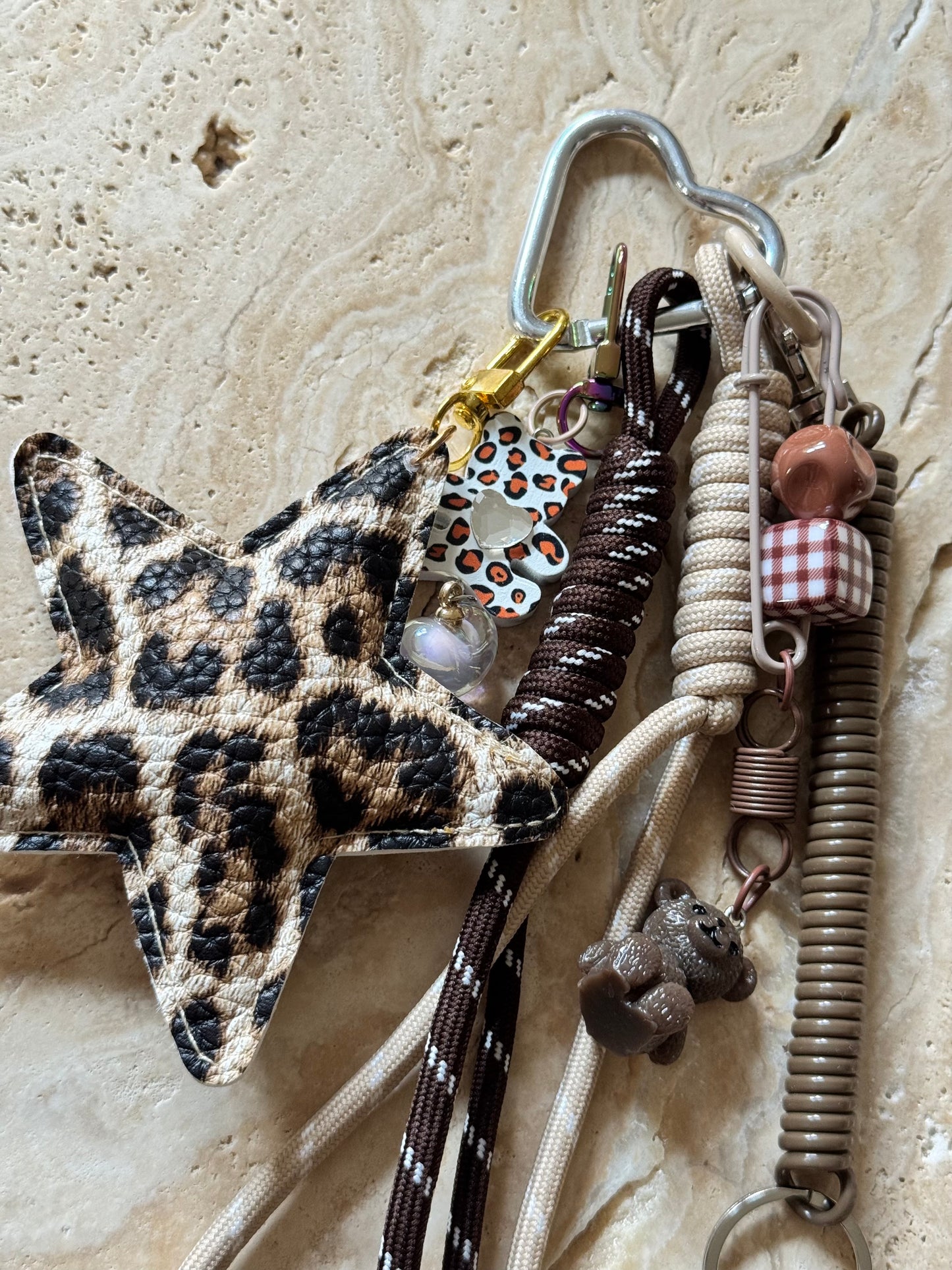 Charm Anhänger „Leo Lover“
