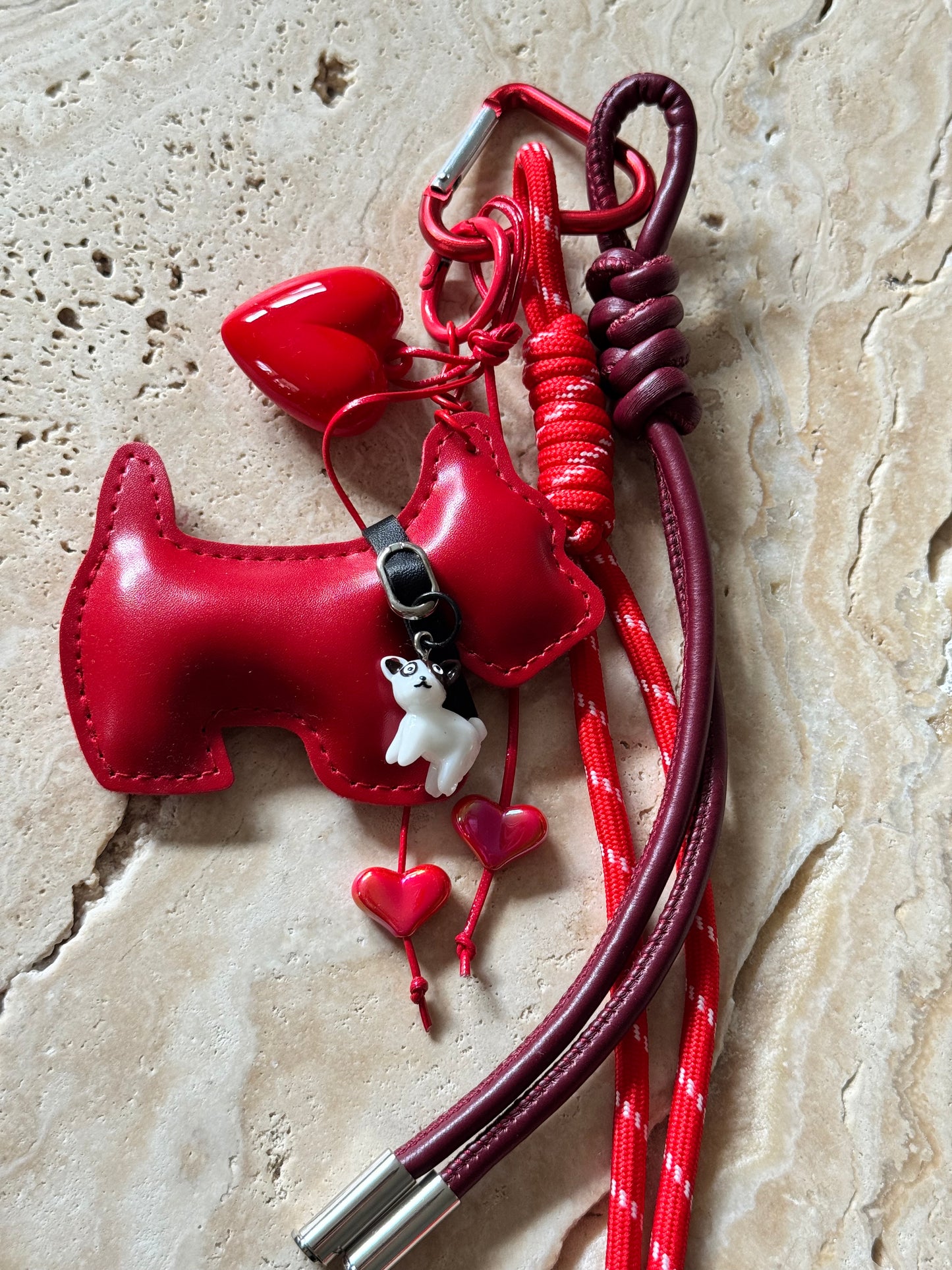 Charm Anhänger „Red Frenchi“