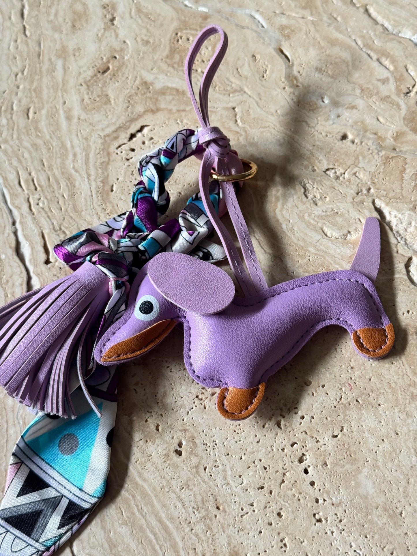 Charm Anhänger „Purple Dackel“