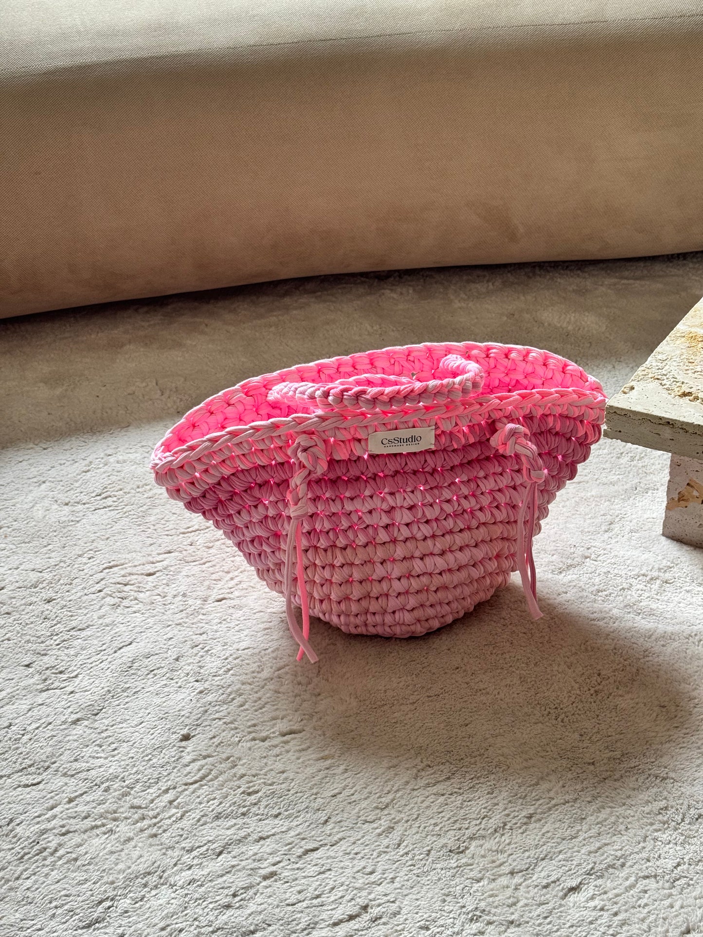 Tasche „Rosa Blumenkorb “