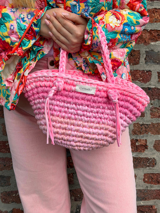 Tasche „Rosa Blumenkorb “