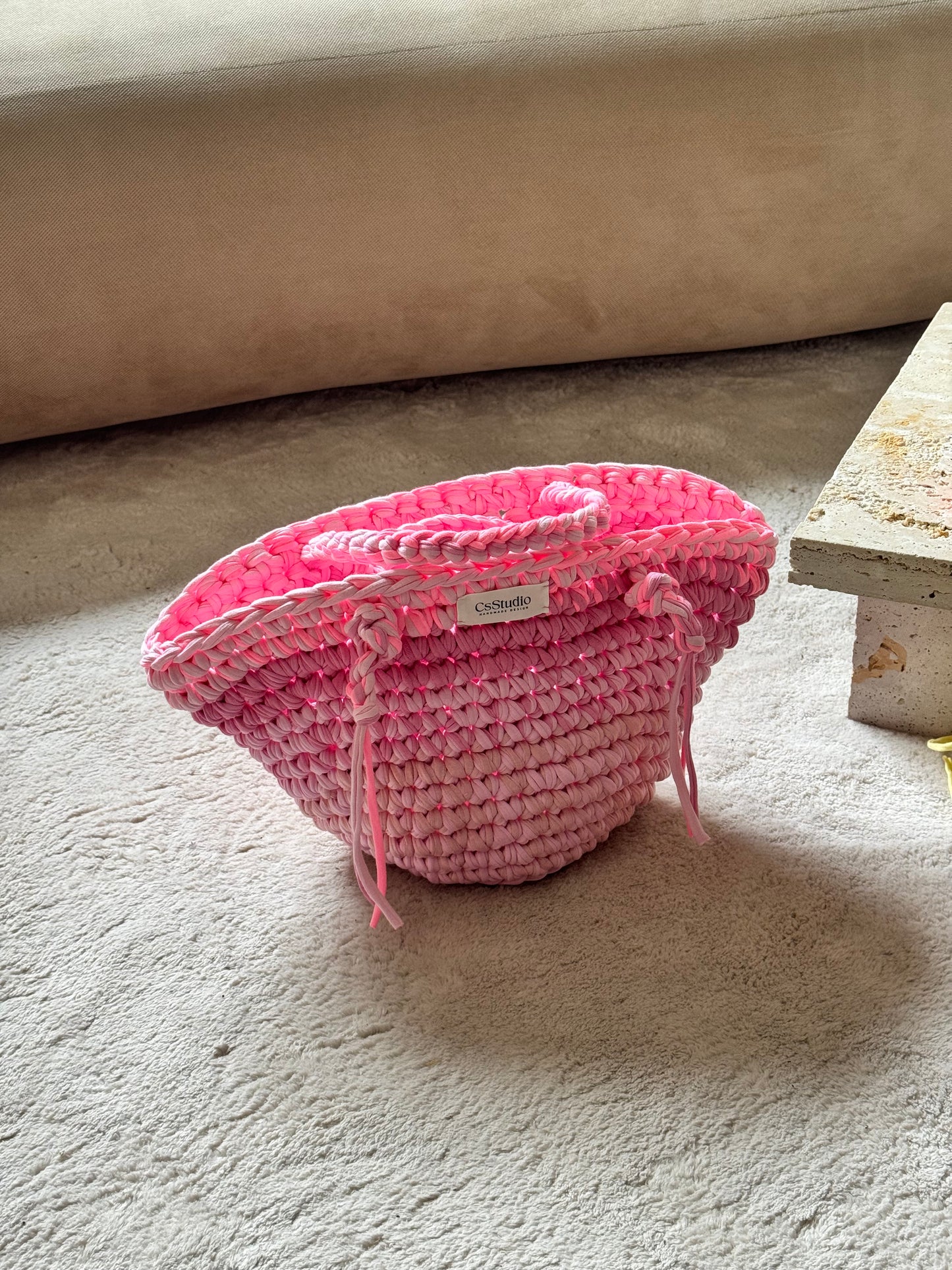 Tasche „Rosa Blumenkorb “
