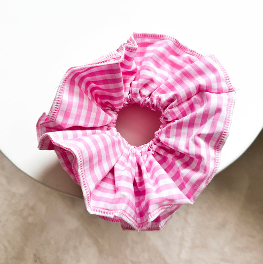 „PINK“ XL-Scrunchie mit Gingham-Muster