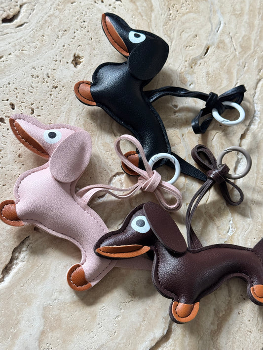 Charm Anhänger „Dackelii“